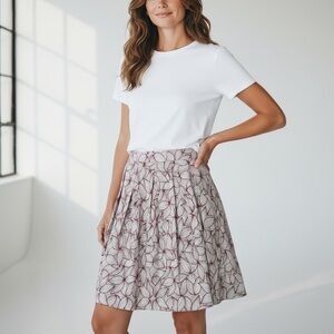 CLUB MONACO Cotton SKIRT Size 4 Maroon Floral Pastiche Embroidery on Cream